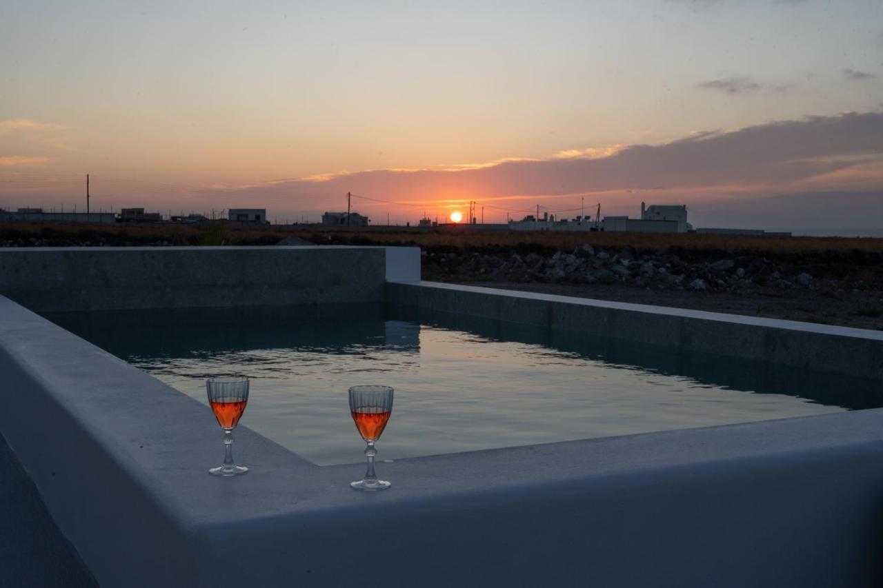 Oia Kissiri - Private Pool Villas Dış mekan fotoğraf